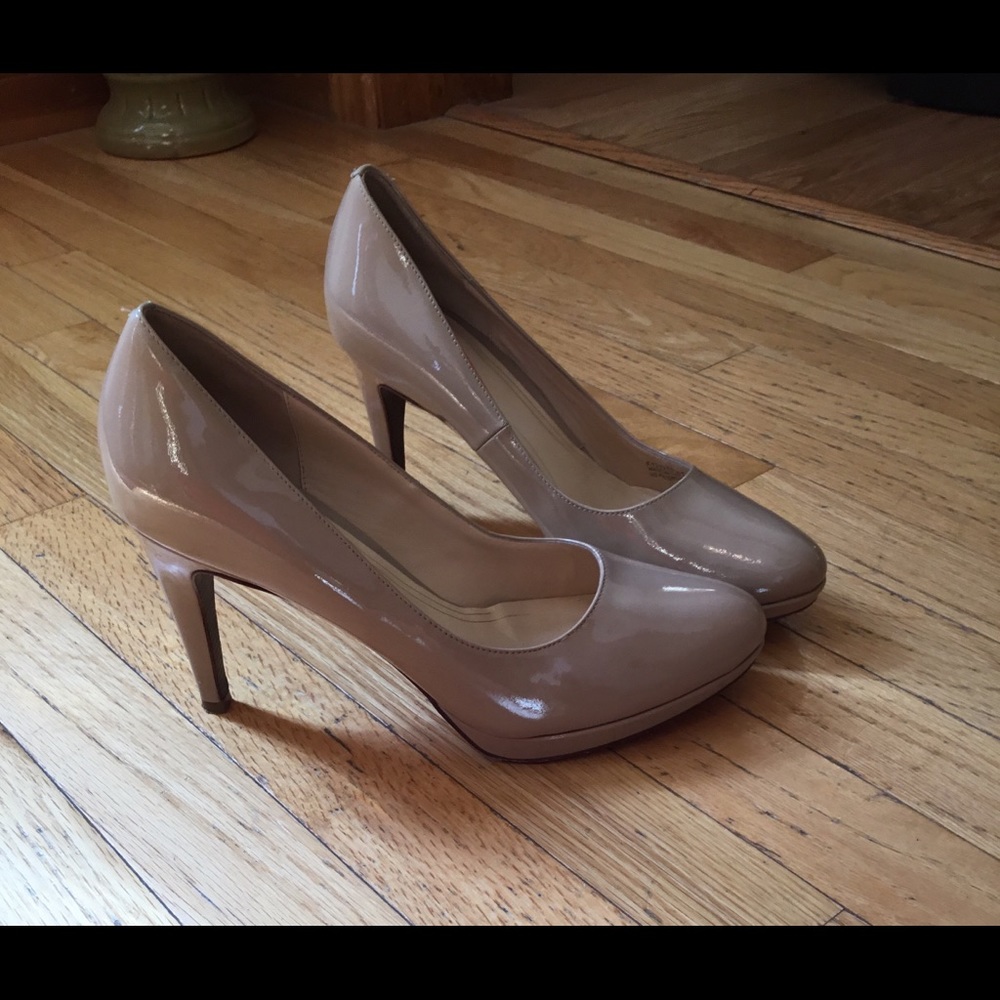 Cole Haan Nude Heels 9.5